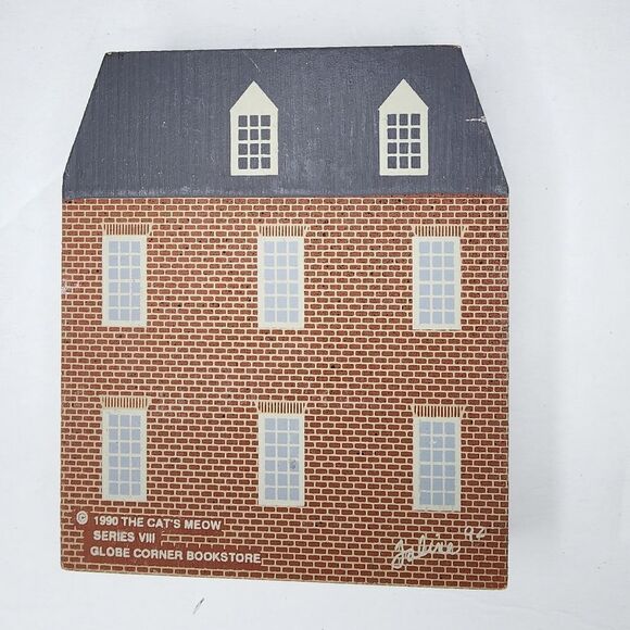 The Cats Meow The Globe Corner Bookstore 1990 series VIII collectable house - Picture 2 of 4